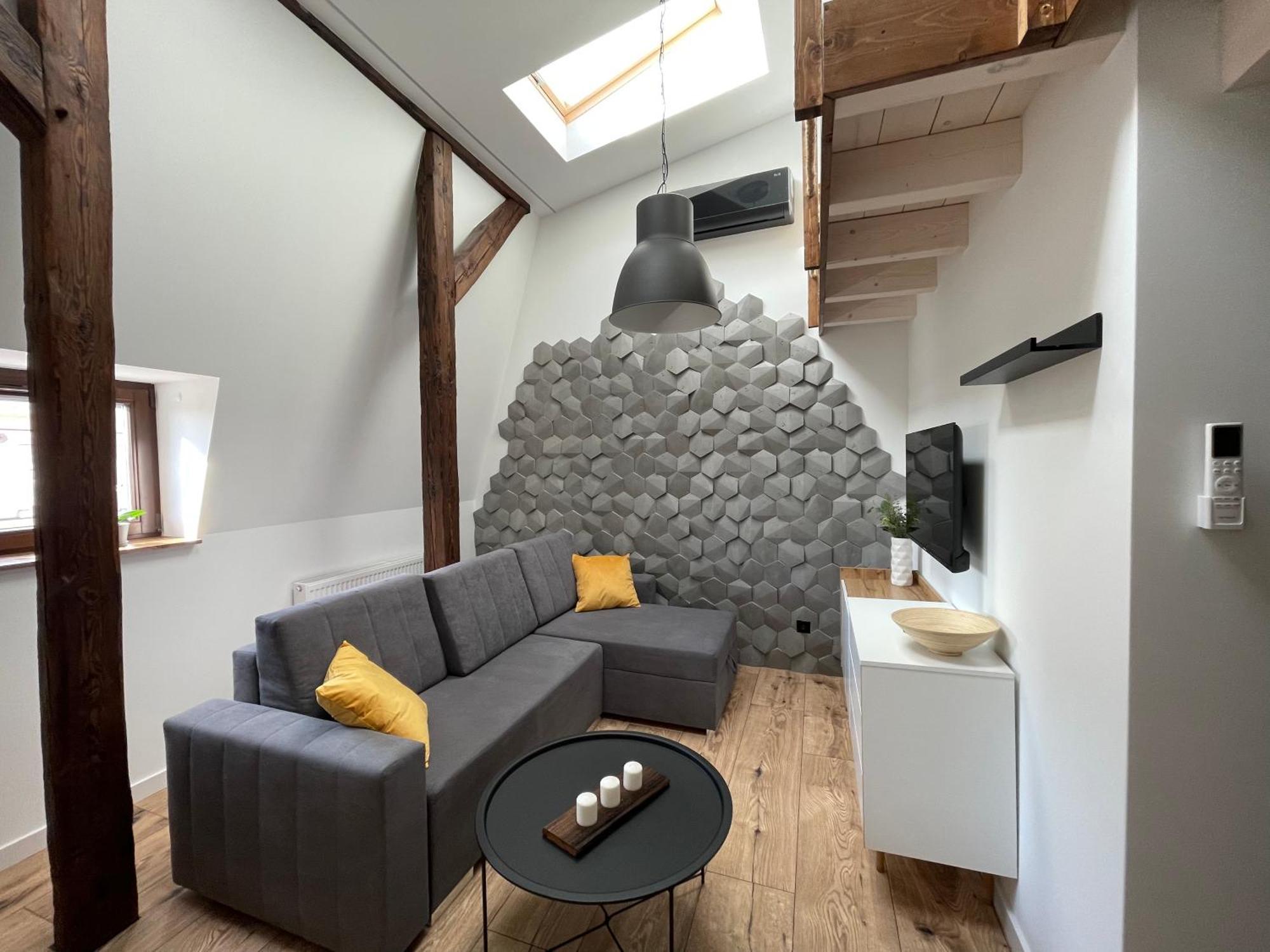 Loft In The City Center By Kobiela Apartments คาโตวีตเซ ภายนอก รูปภาพ
