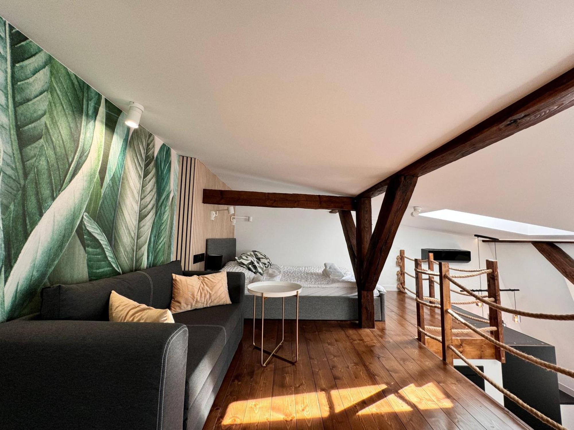 Loft In The City Center By Kobiela Apartments คาโตวีตเซ ภายนอก รูปภาพ