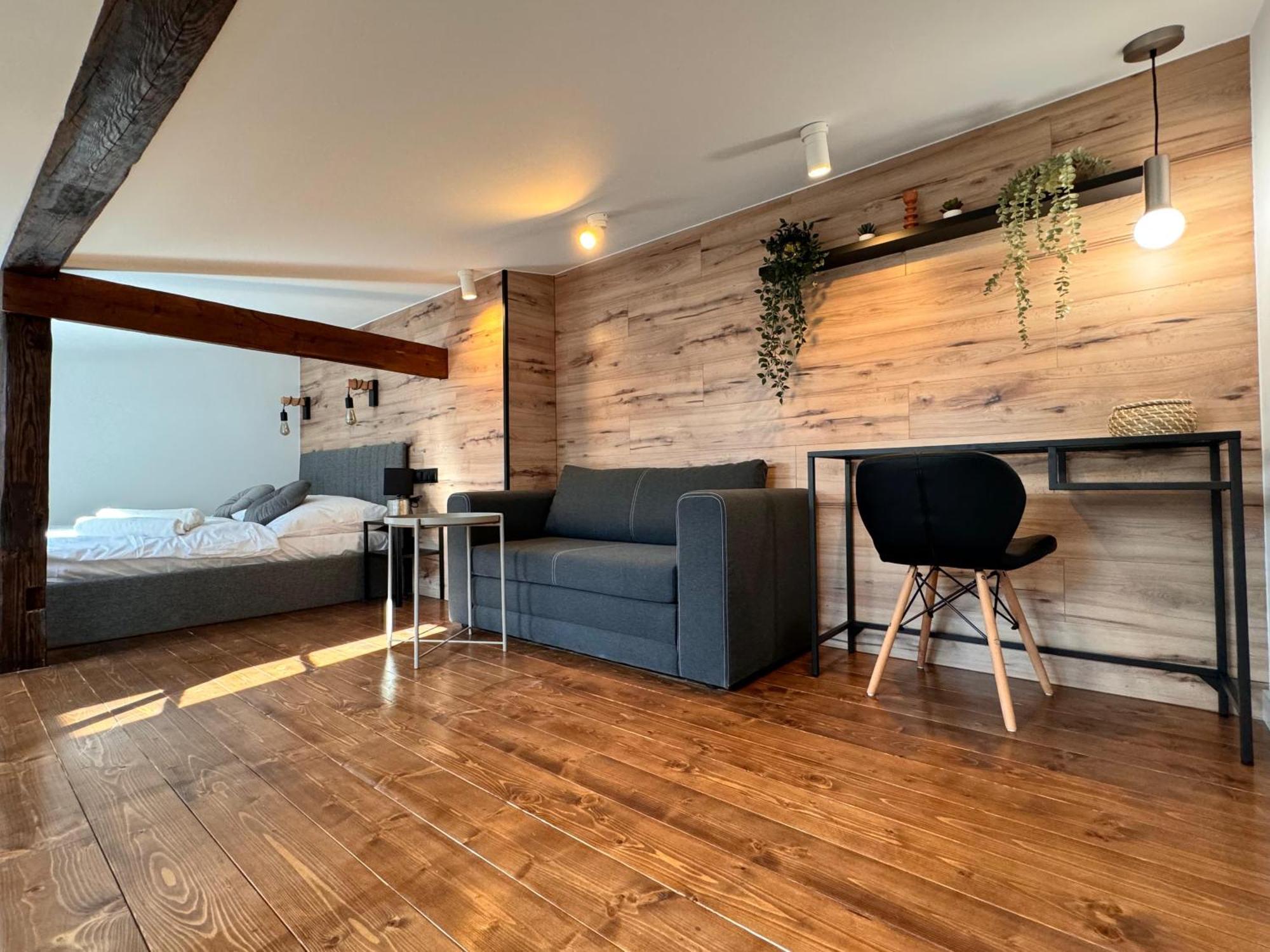 Loft In The City Center By Kobiela Apartments คาโตวีตเซ ภายนอก รูปภาพ