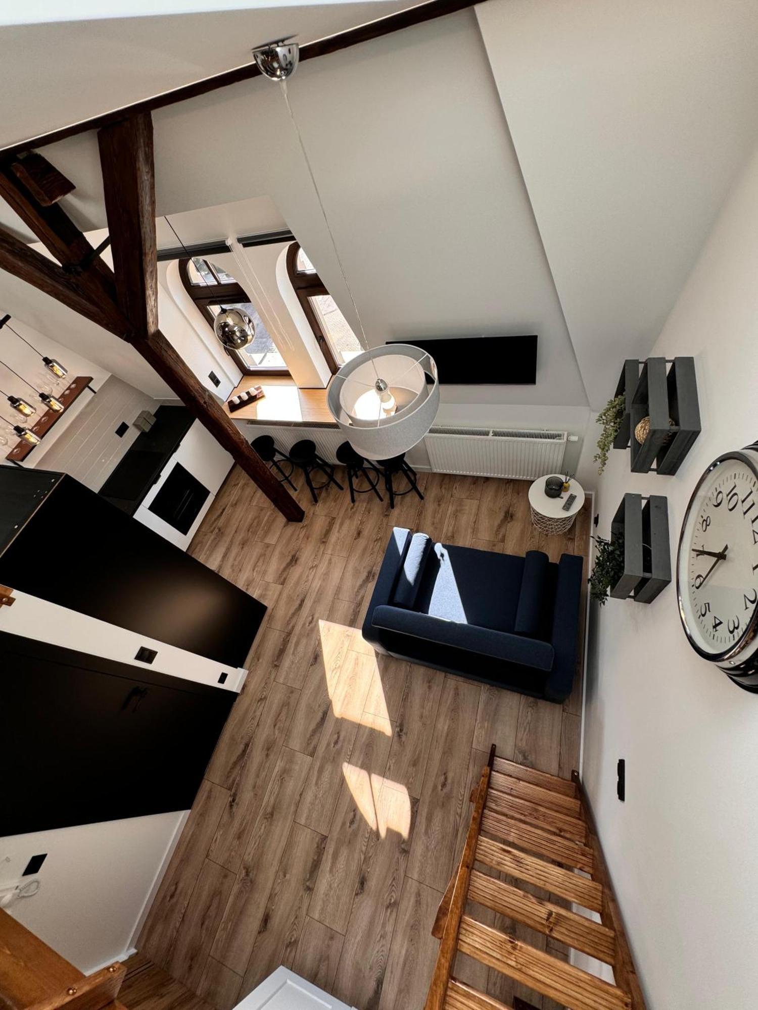 Loft In The City Center By Kobiela Apartments คาโตวีตเซ ภายนอก รูปภาพ