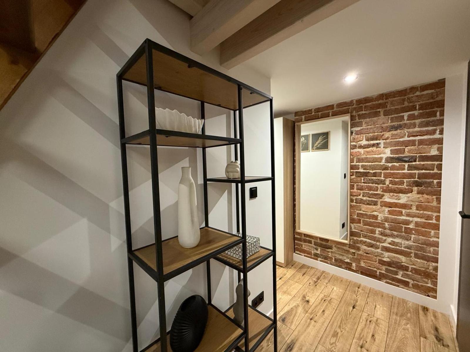 Loft In The City Center By Kobiela Apartments คาโตวีตเซ ภายนอก รูปภาพ